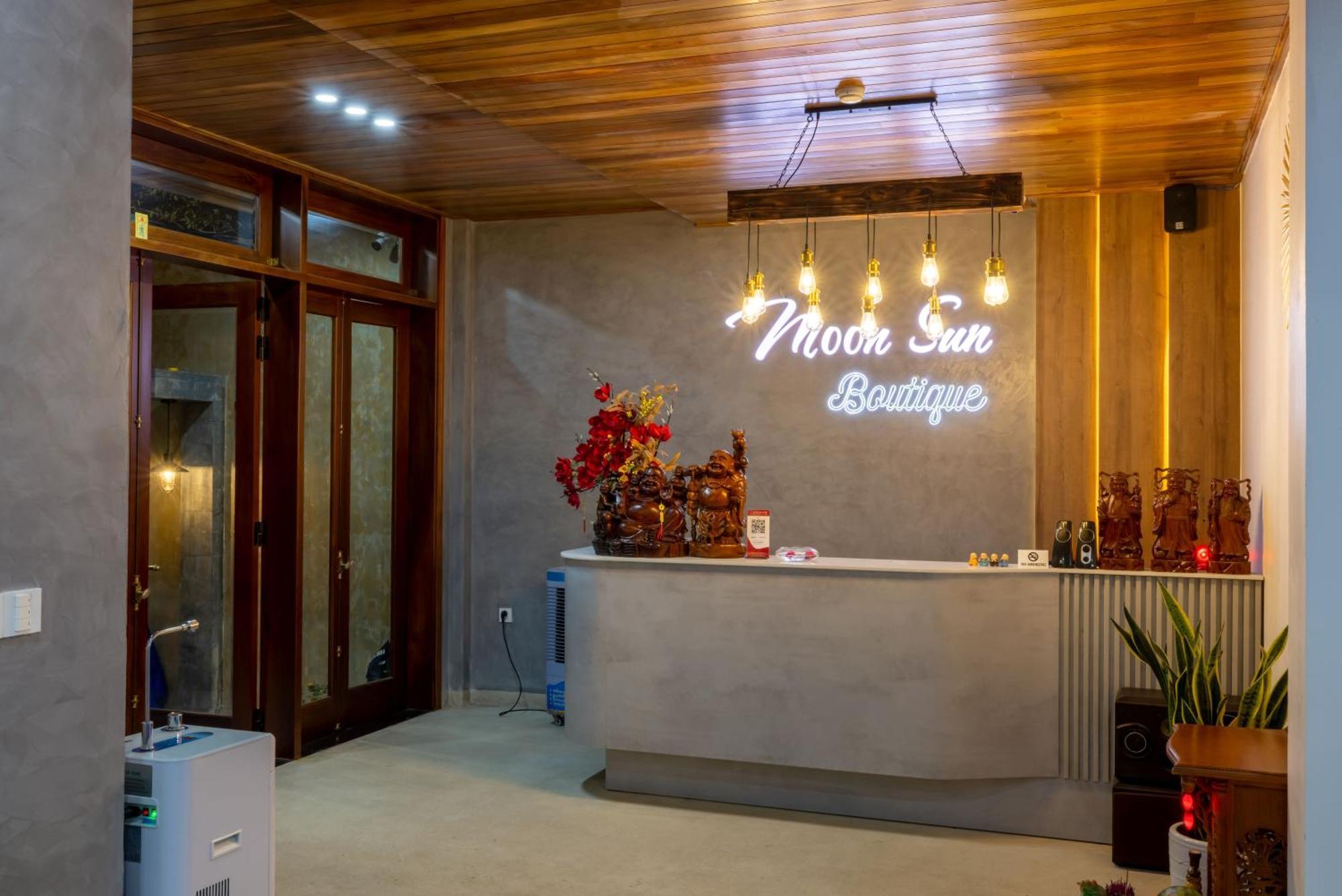 Moon Sun Boutique Villa Hotel เว้ ภายนอก รูปภาพ